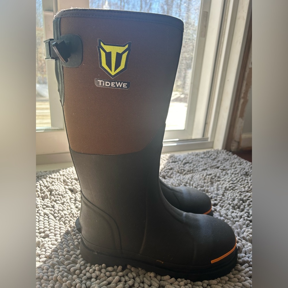 Women’s new tidewe steel toe waterproof boots 6